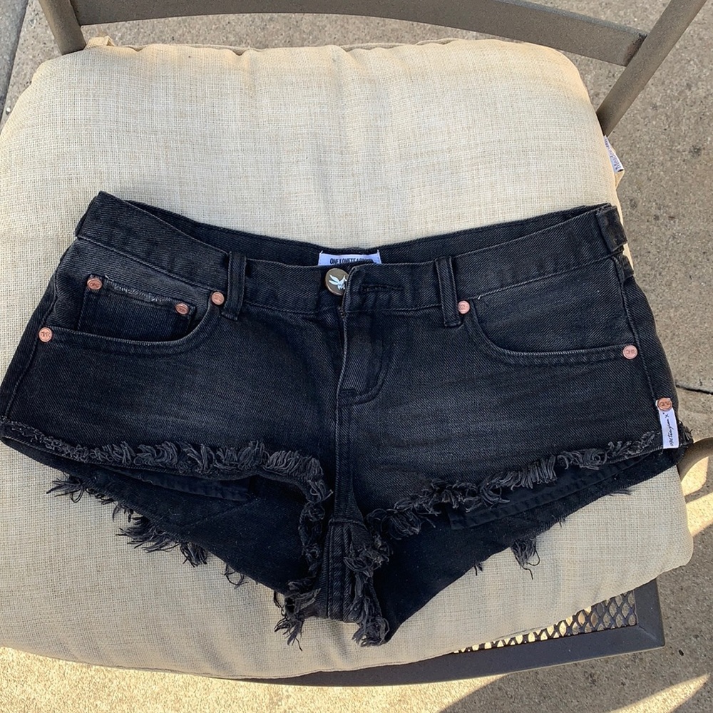 One Teaspoon size 27 black jean shorts